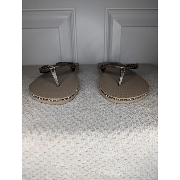 Buckle Kustom Nude Thong Flip Flops Textured Strap Rhinestone Women's Size 9 NWT - Picture 4 of 9